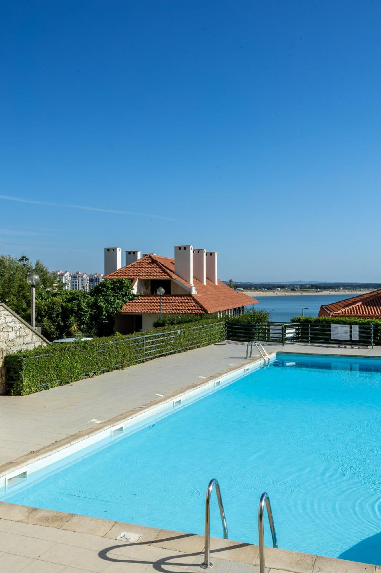 Baia - A Poucos Metros Da Baia Daire São Martinho do Porto Dış mekan fotoğraf
